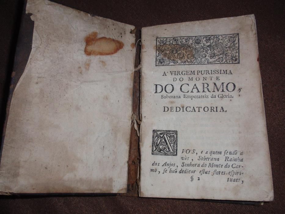 Livro antigo de Luis Botelho Flores de Figueiredo de 1706