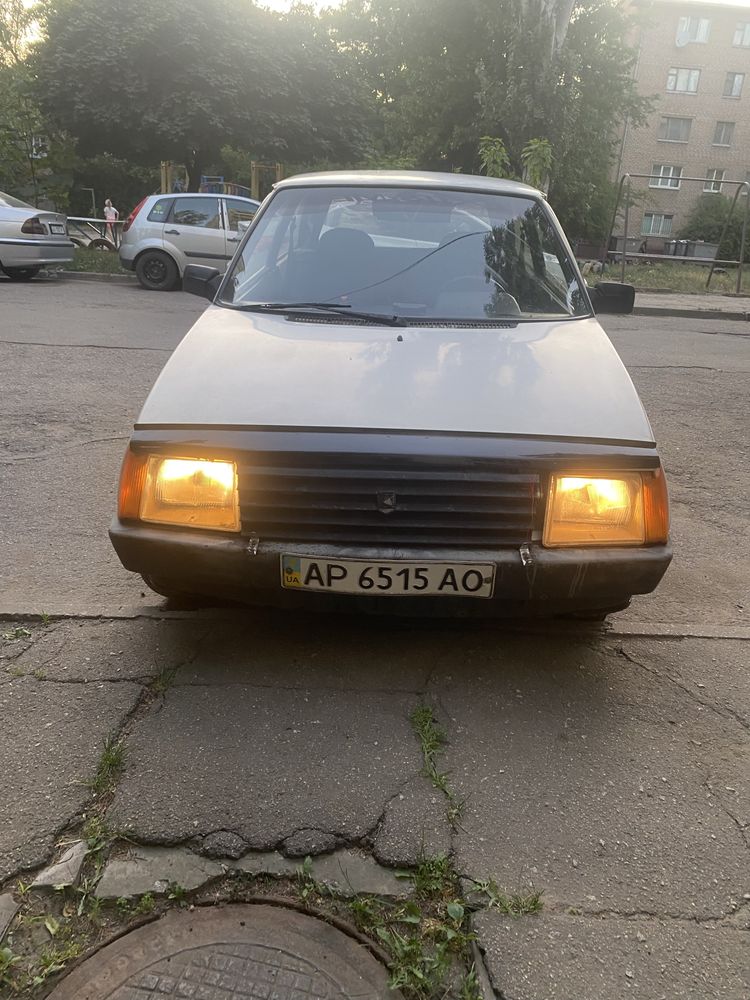 Продам таврию
