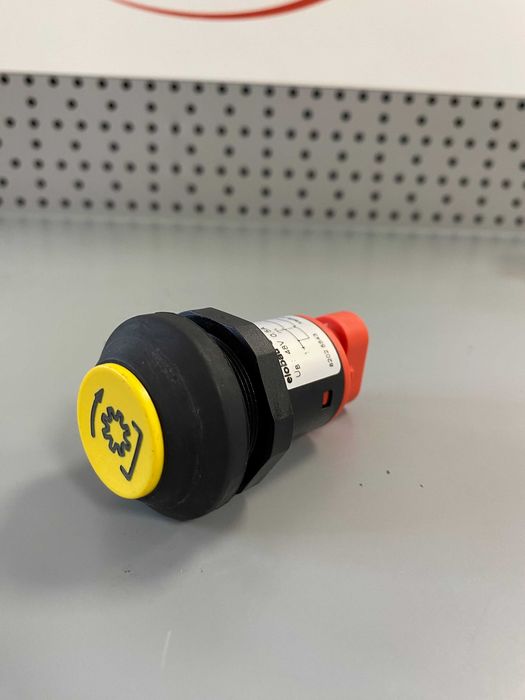 Włącznik wałka WOM Case, New Holland, Steyr 8202.5543 ORYGINAŁ CNH