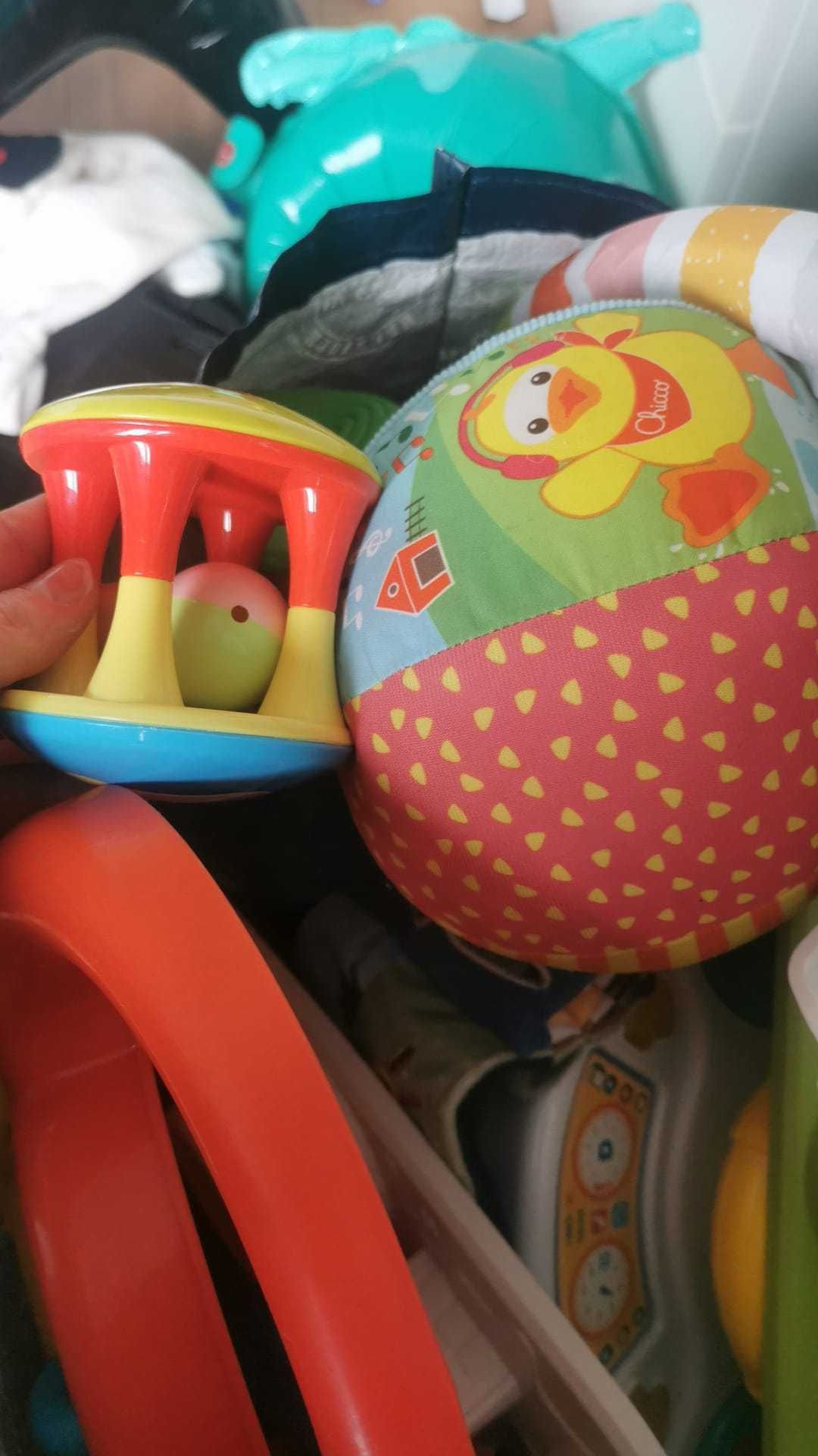 Vendo brinquedos criança