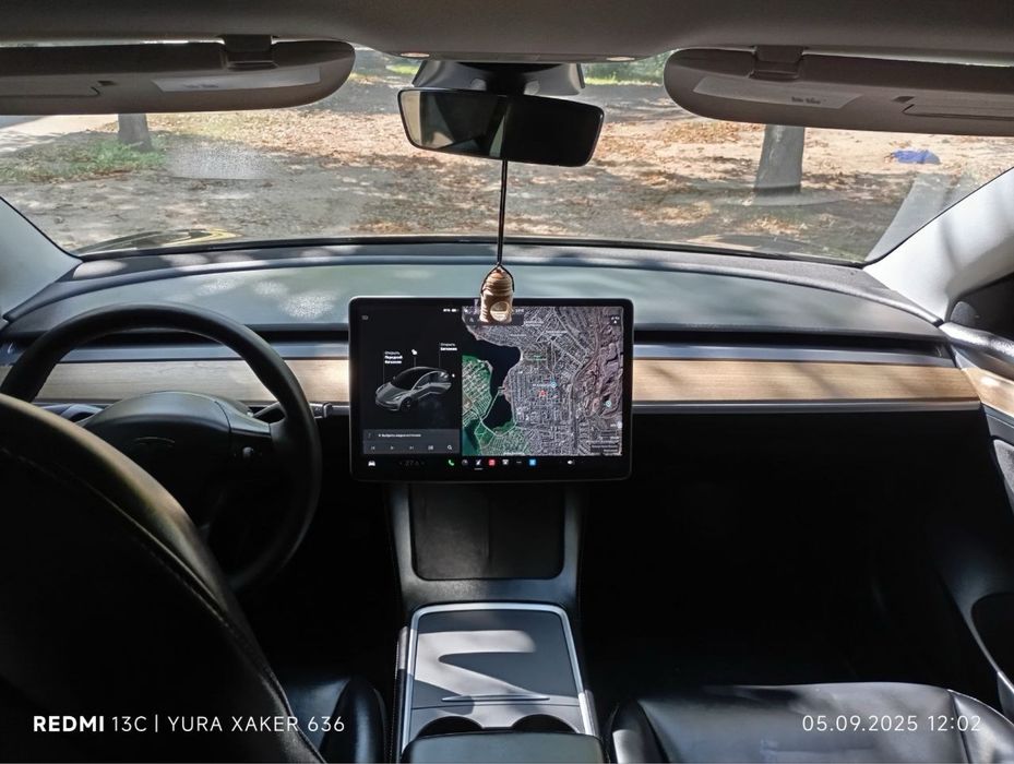 Аренда тесла модел 3 дуал мотор 21 года Tesla 3