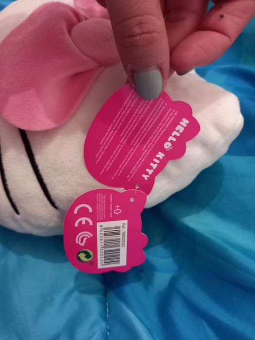 Hello Kitty boneco
