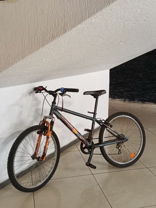 Decathlon Rockrider 24"