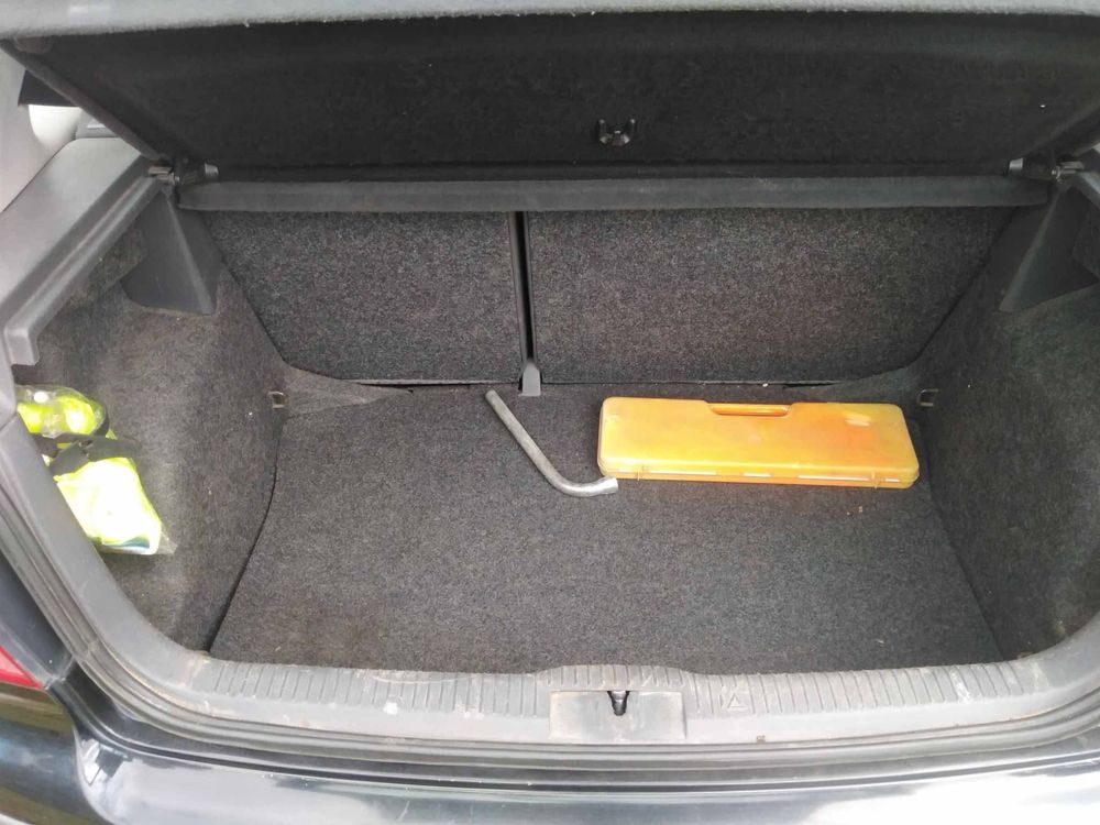 Volkswagen Polo 1.2v