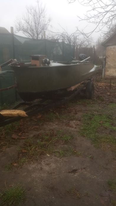 Продам лодку , човен Южанка ,Казанка