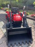Traktor na akumulator 12V 2x45W z przyczepką łyżką koparka dla dzieci