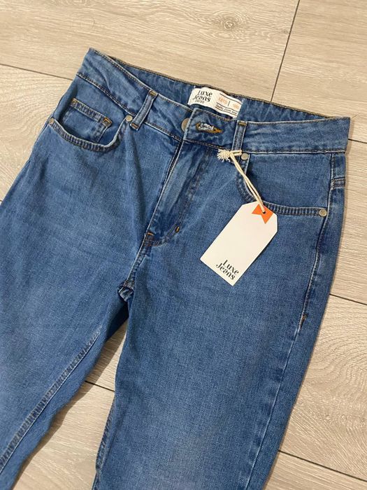 Джинси жіночі прямі