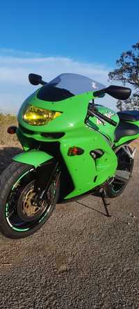 Kawasaki zx9r Ninja