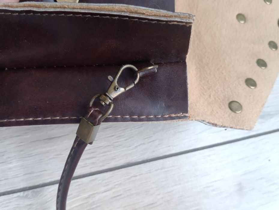 Вінтажна сумочка крос-боді