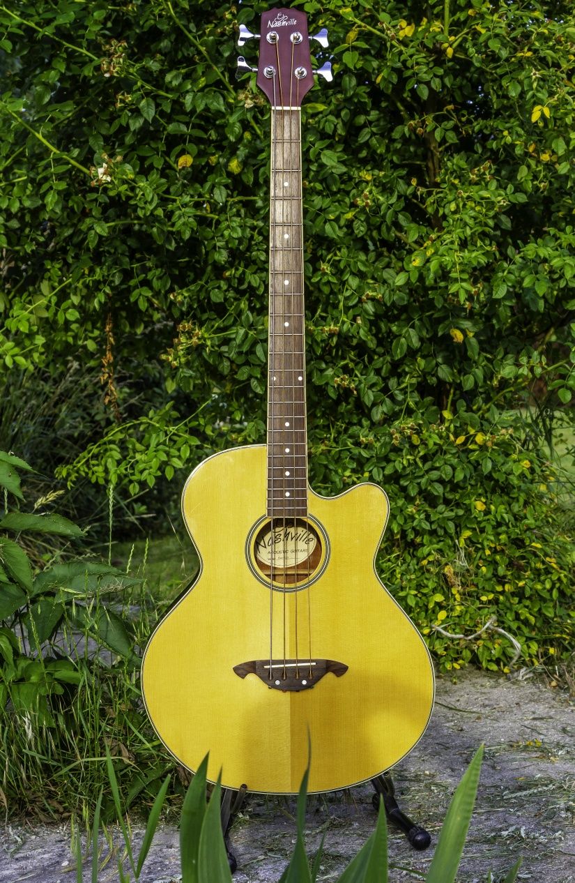 Akustyczna gitara basowa NASHVILLE,