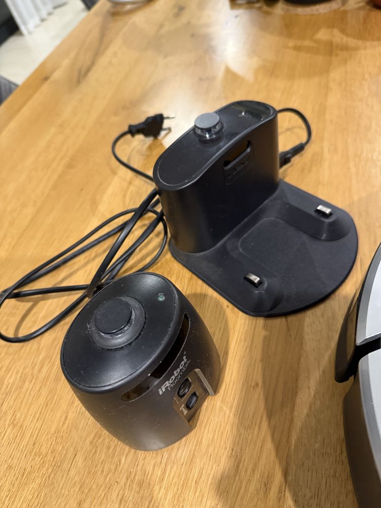 Sprzedam odkurzacz iRobot Roomba 886