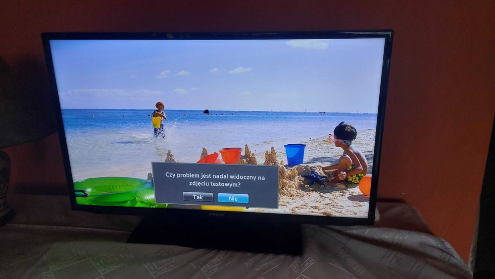 Telewizor Samsung 40" LED stan bdb