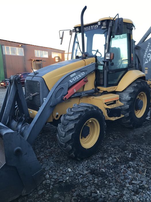 Екскаватор навантажувач Вольво BL 71 2005 р.в в доброму робочому стані