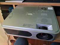 Projektor toshiba tlp-xd2000