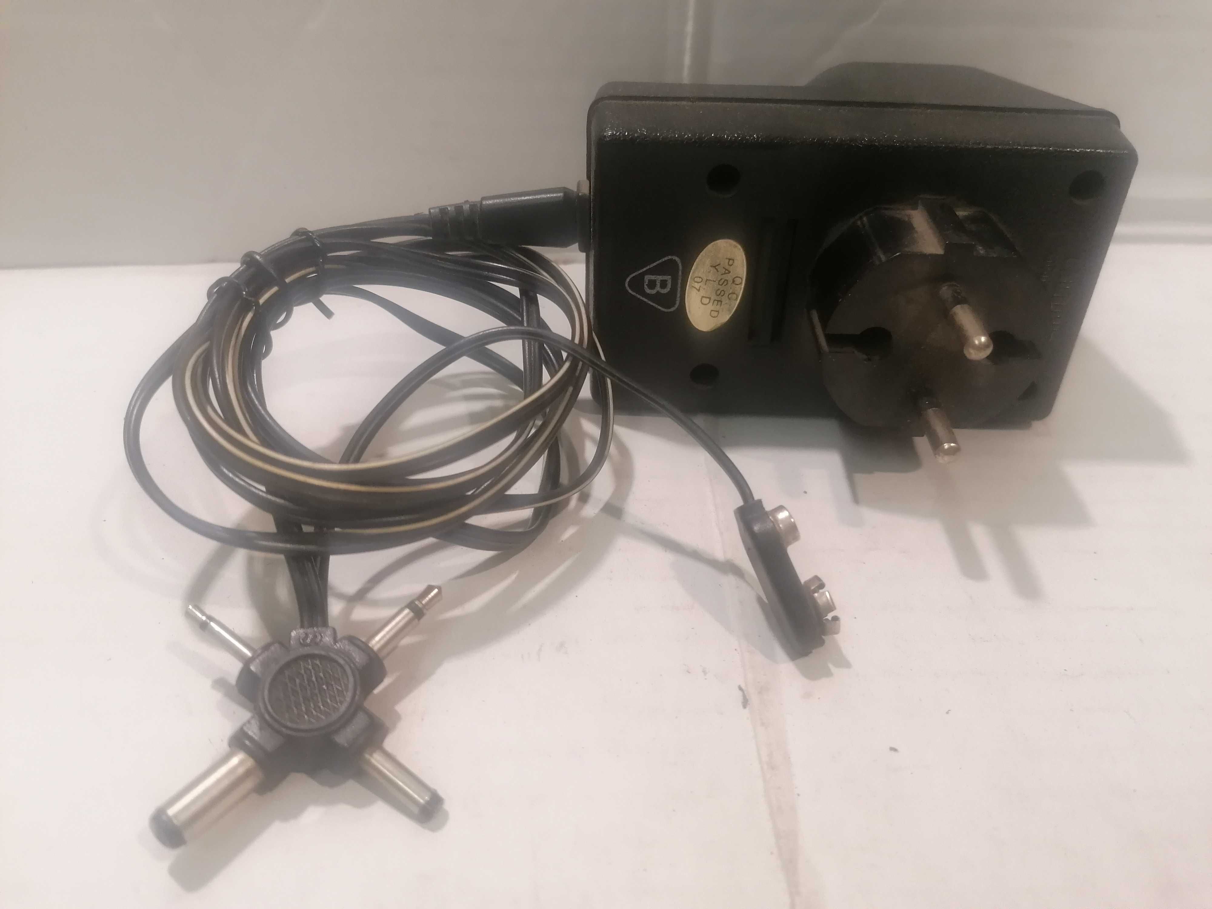 zasilacz Atalanta AT-4  230V/3-12V 13W 800mA