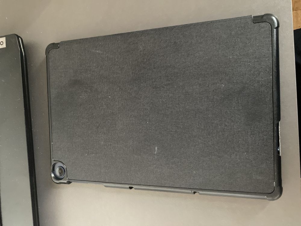 Tablet Huawei Matepad T AGR-W09 z etui