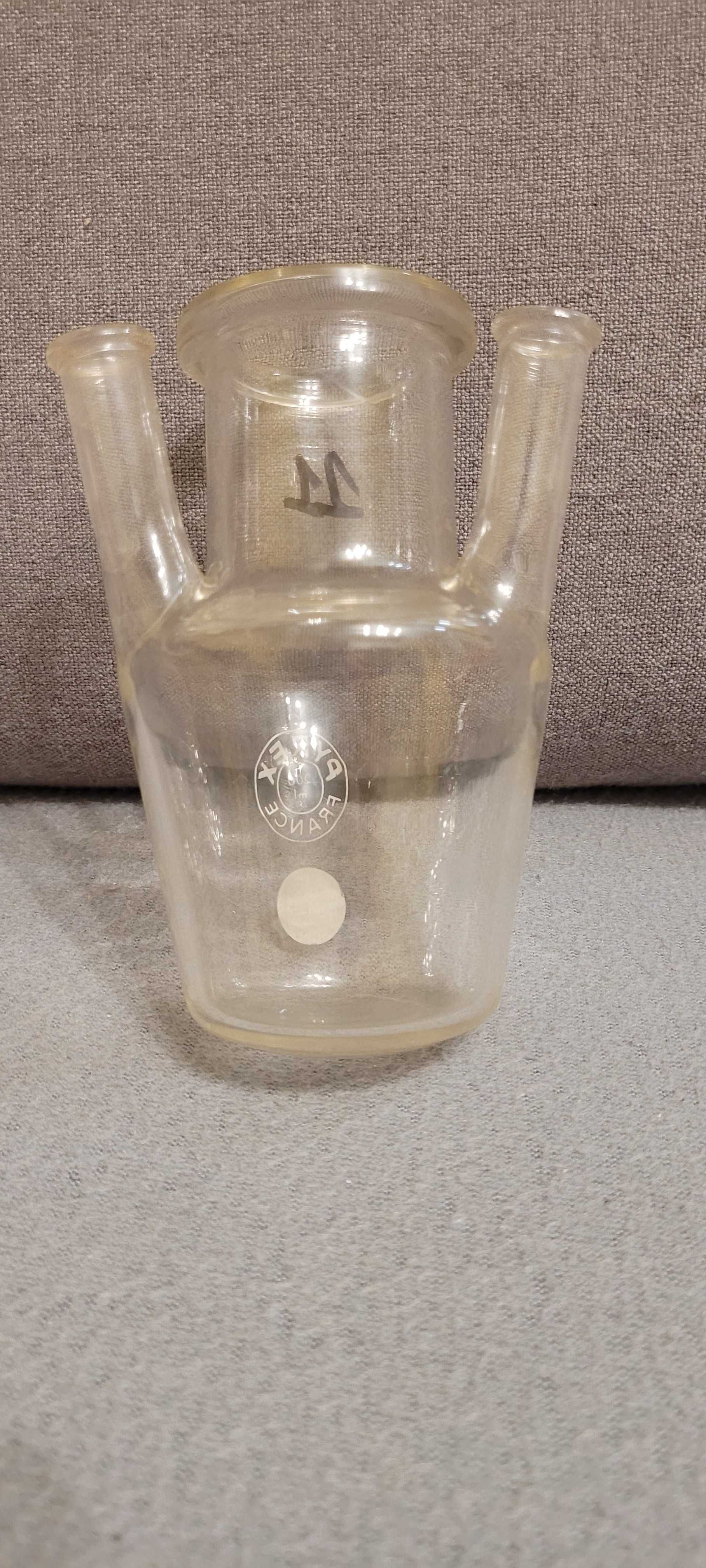 Reaktorek szklany trójszyjny PYREX nr 11, 200 ml / szkło laboratoryjne