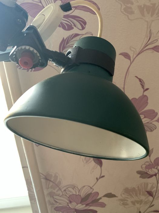 Продам лампу для работы