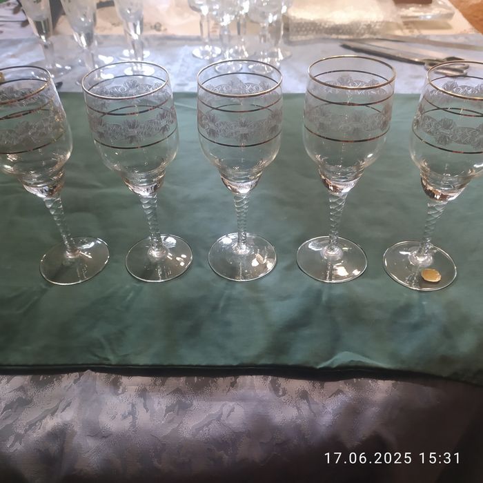 Продам хрустальные бокалы, стаканы