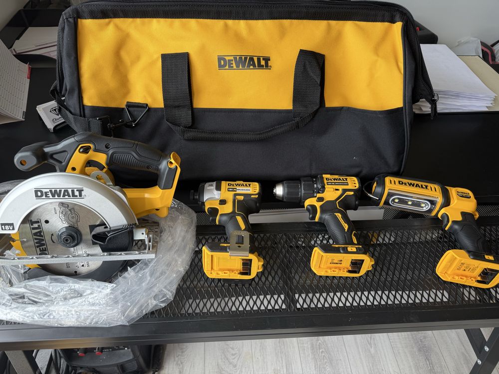 Zestaw narzedzi dewalt!!! Torba gratis!