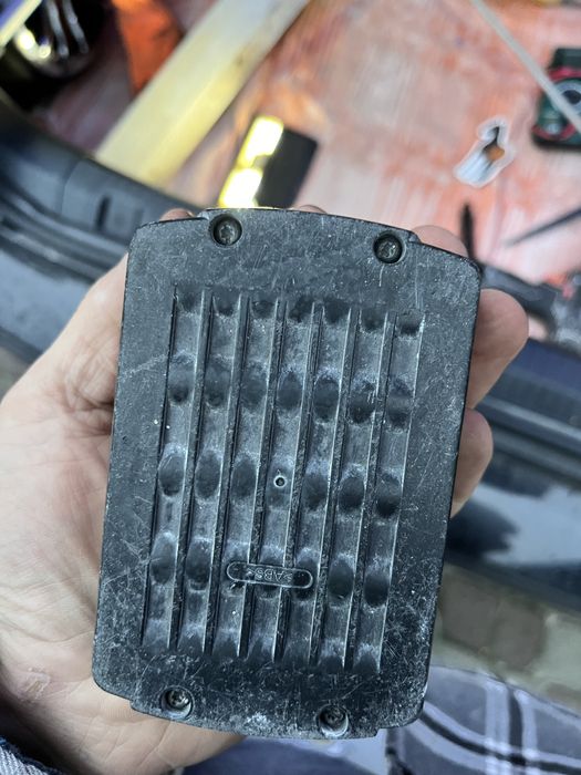 Акумулятор bosch 18v