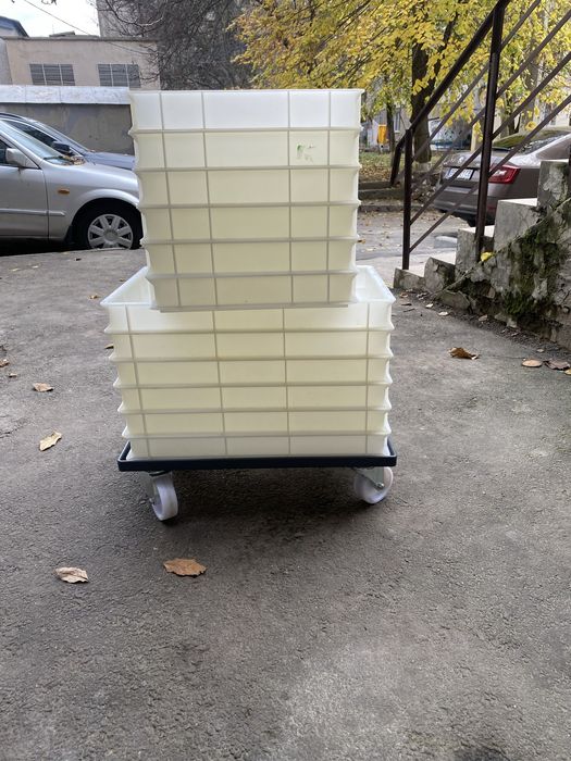 Контейнер. Лоток. Для заготовок пиццы.