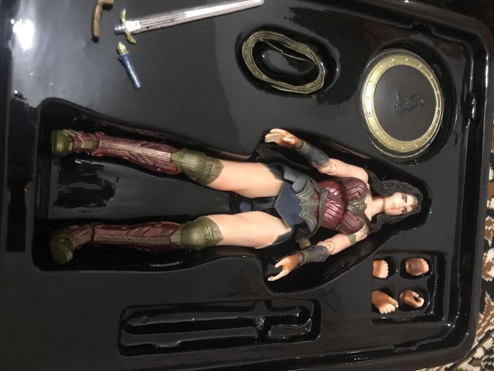 Шарнирная коллекционную  Wonder Woman