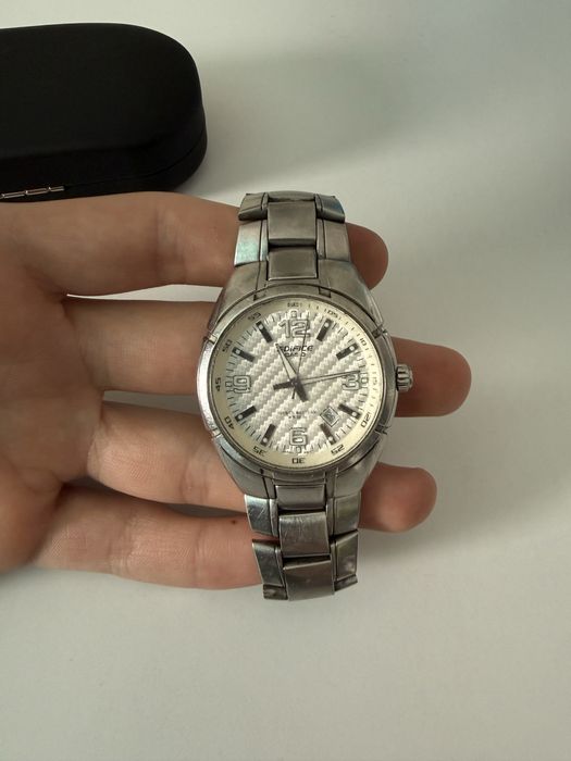 Чоловічий годинник Casio