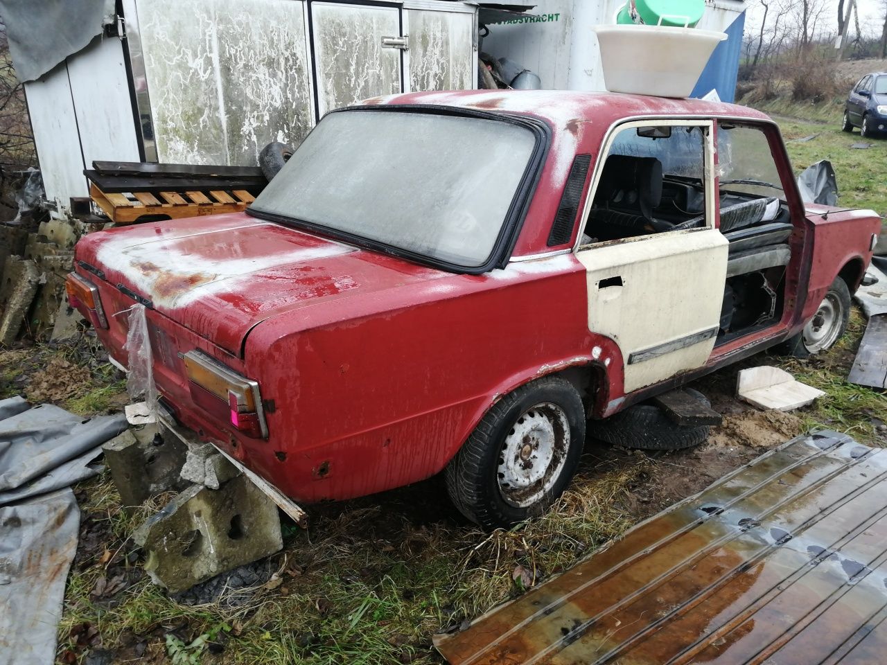 Fiat 125 p na części