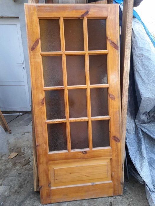 Двері деревяні з дуба