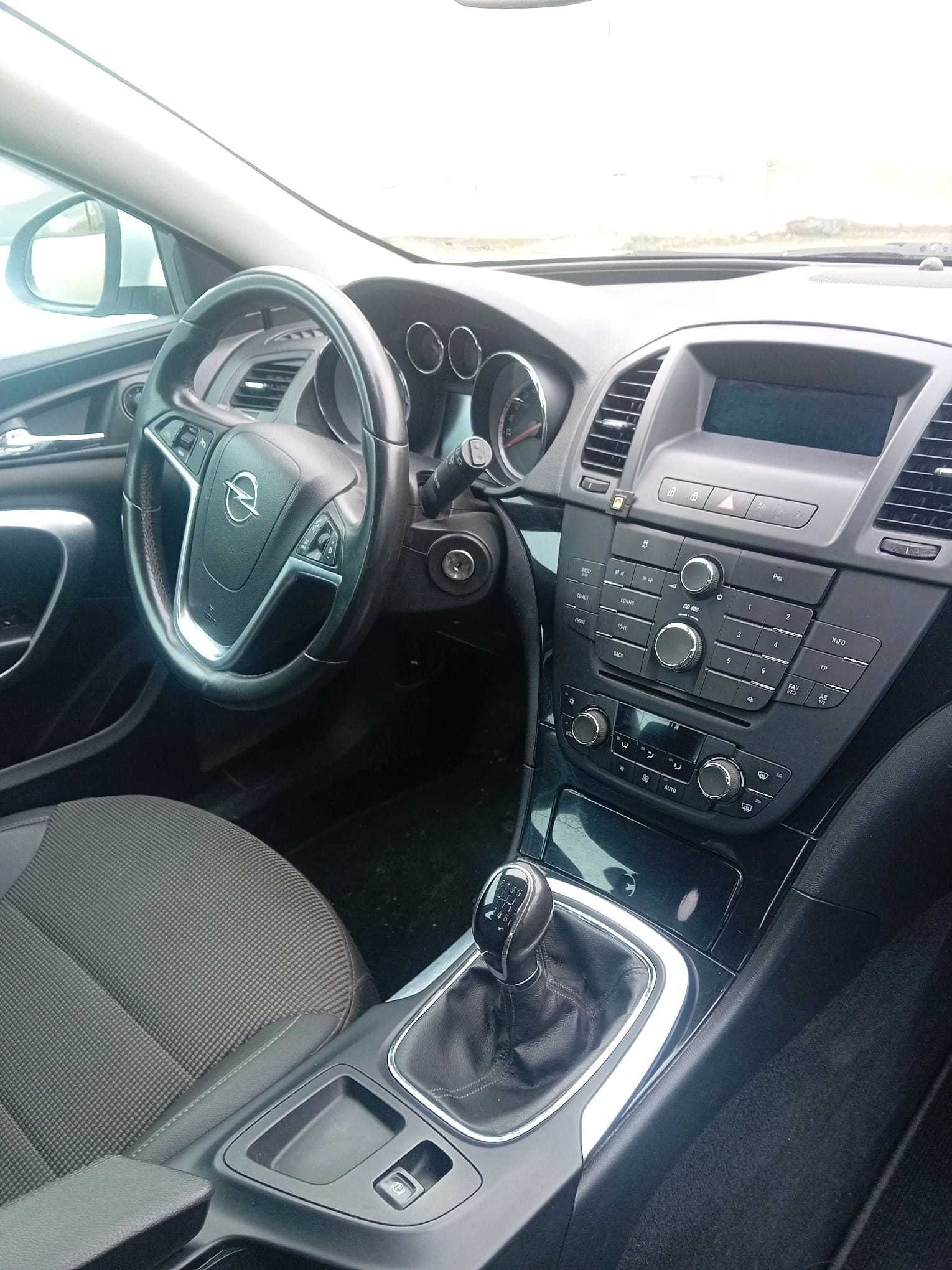 Opel Insignia 2.0, diesel, 2011