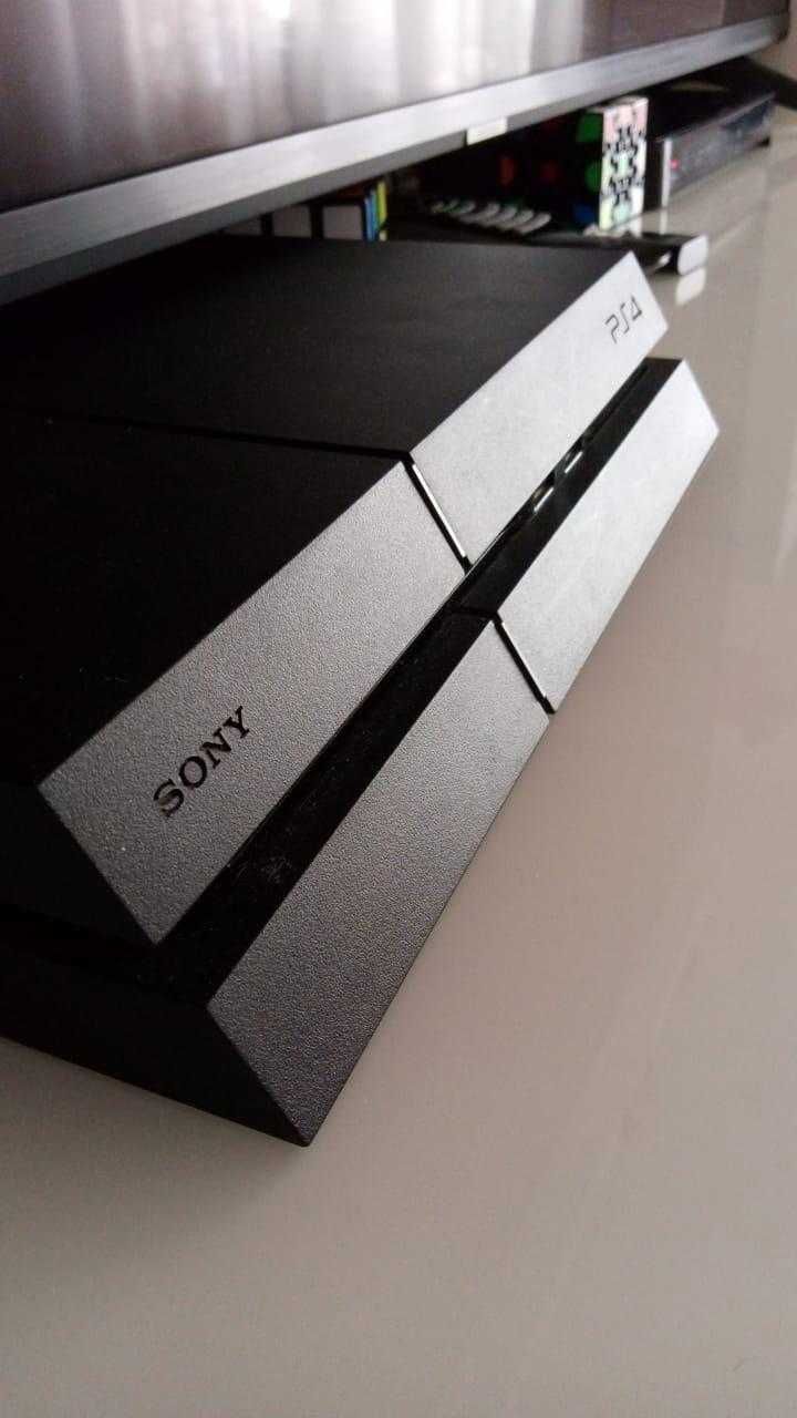 Playstation 4 como nova