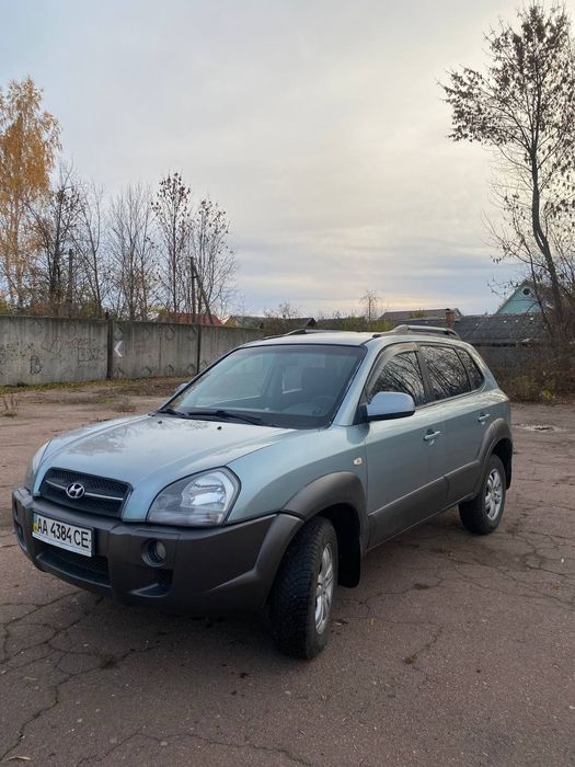 Hyundai Tucson 2.0 бензин