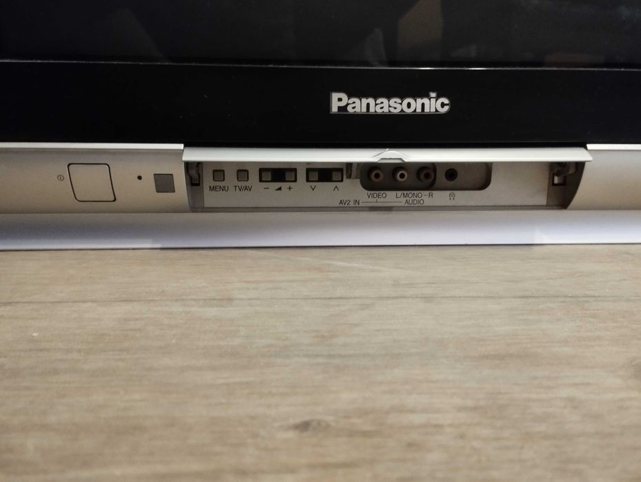 Телевізор Panasonic TX-21FX50T