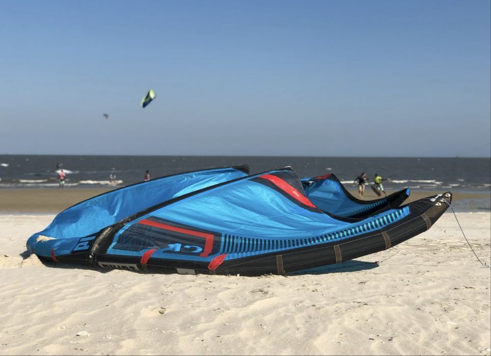 Kitesurf Naish 12m