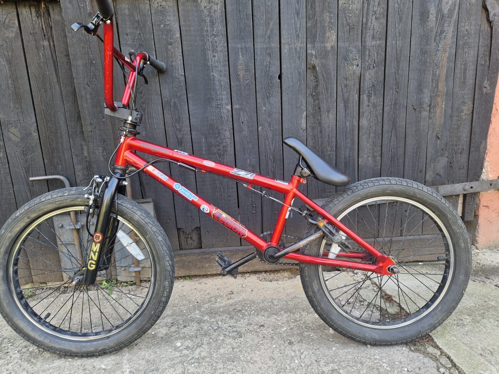 Rower BMX MONGOOSE Legion L20 czerwony+PEGI