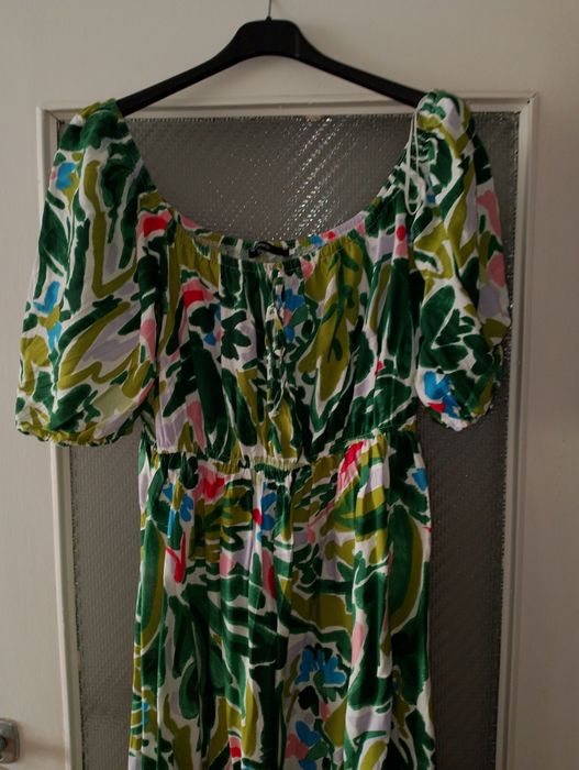 Długa sukienka George