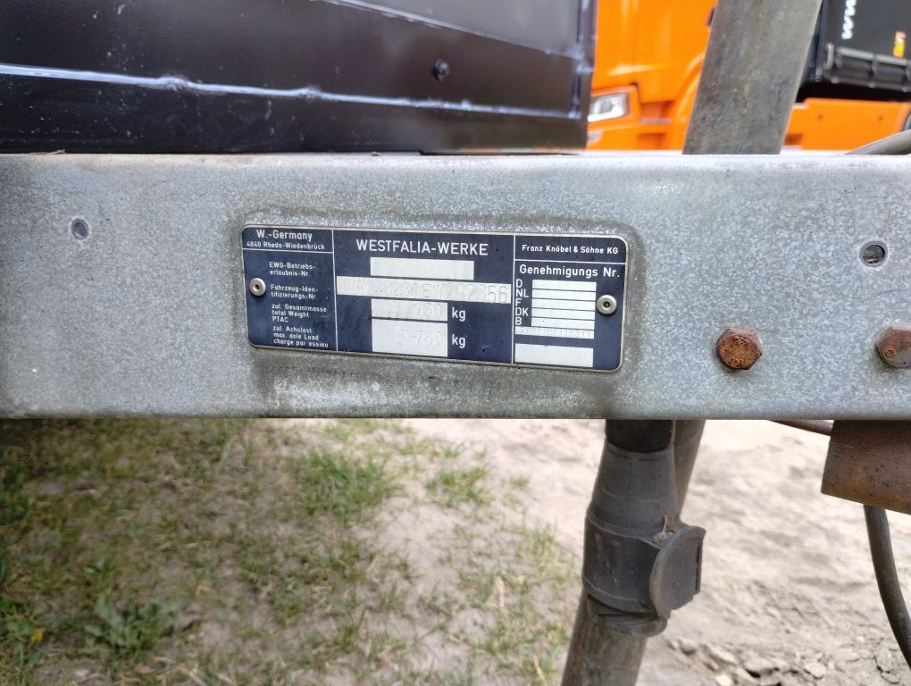 Przyczepa przyczepka samochodowa Westfalia 750kg