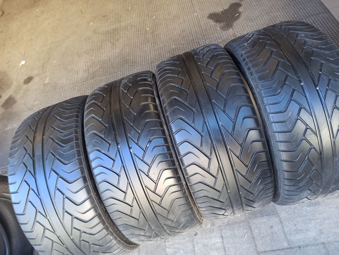 Летняя резина 295/45 R20 Yokohama Advan ST