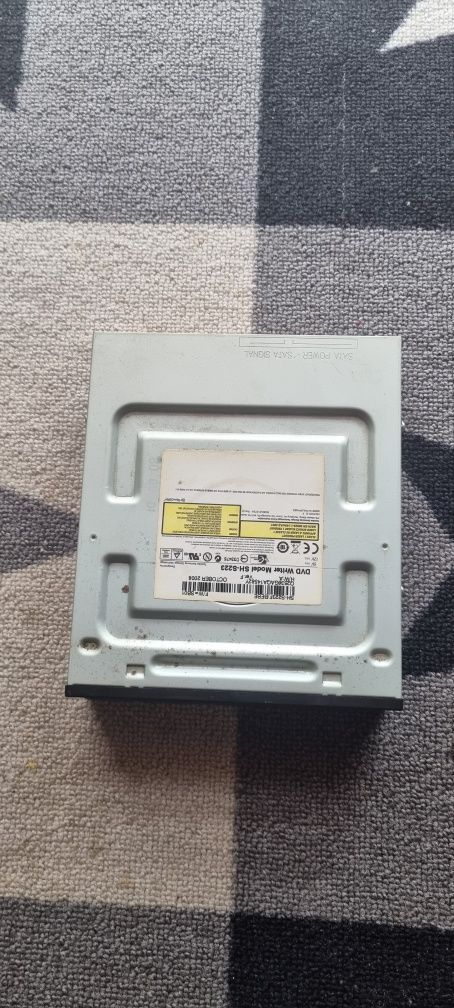 Nagrywarka DVD SH-S223
