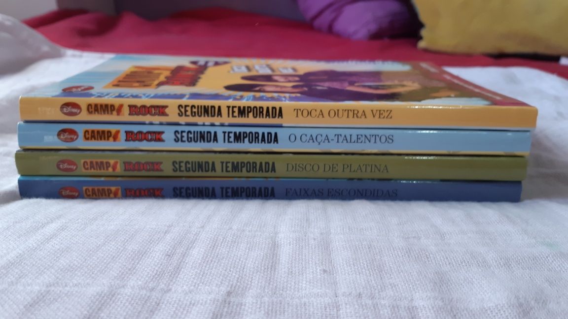 4 livros "Camp Rock"