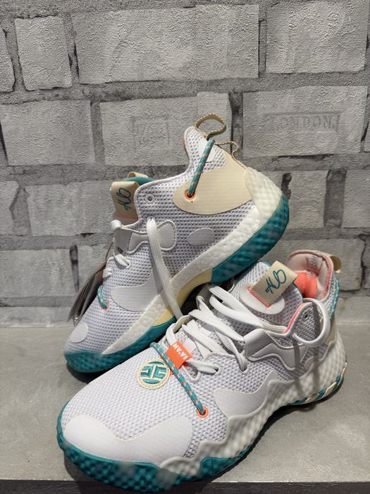 Кросівки унісекс Adidas Harden Vol 6