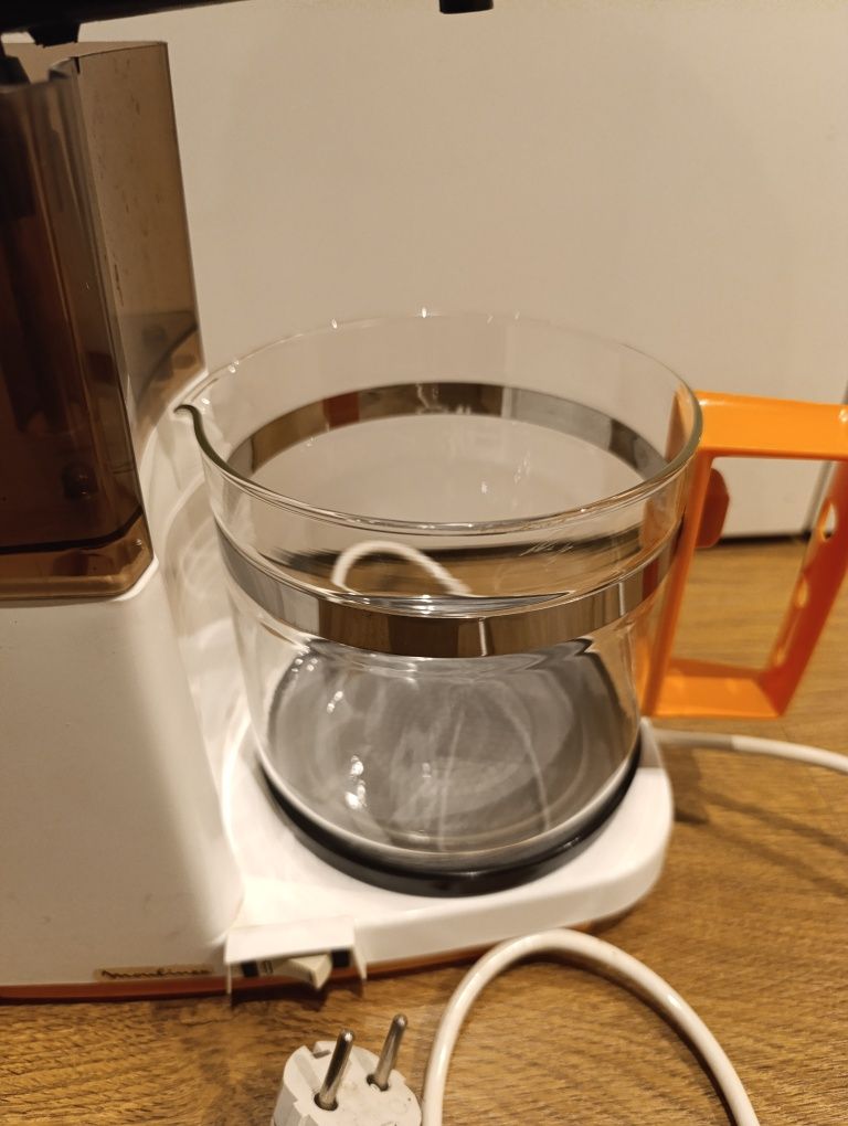 Cafeteira e chaleira vintage da Moulinex