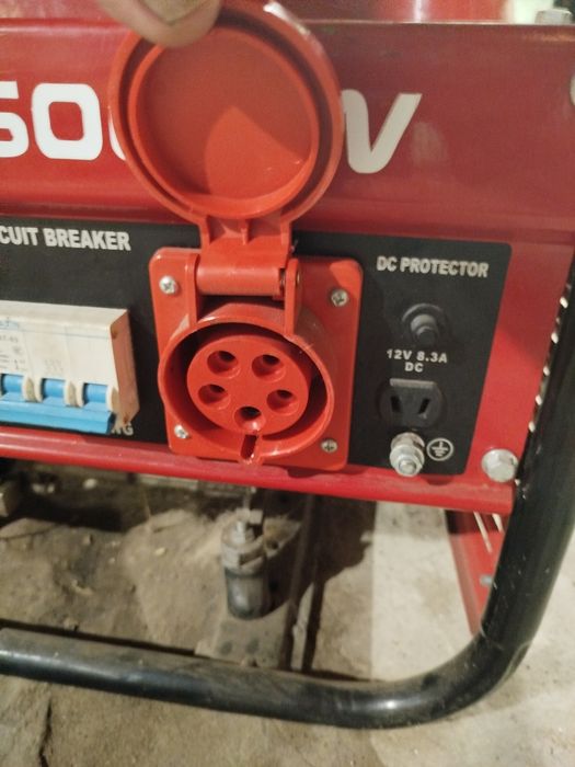 Продам генератор