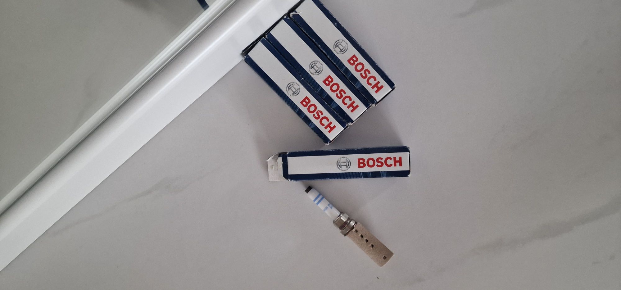 Świece zaplonowe Bosch Double Iridium