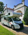 Kamper wynajem VIP 6 Przestronne Wnętrze Bogate Wyposażenie Camper