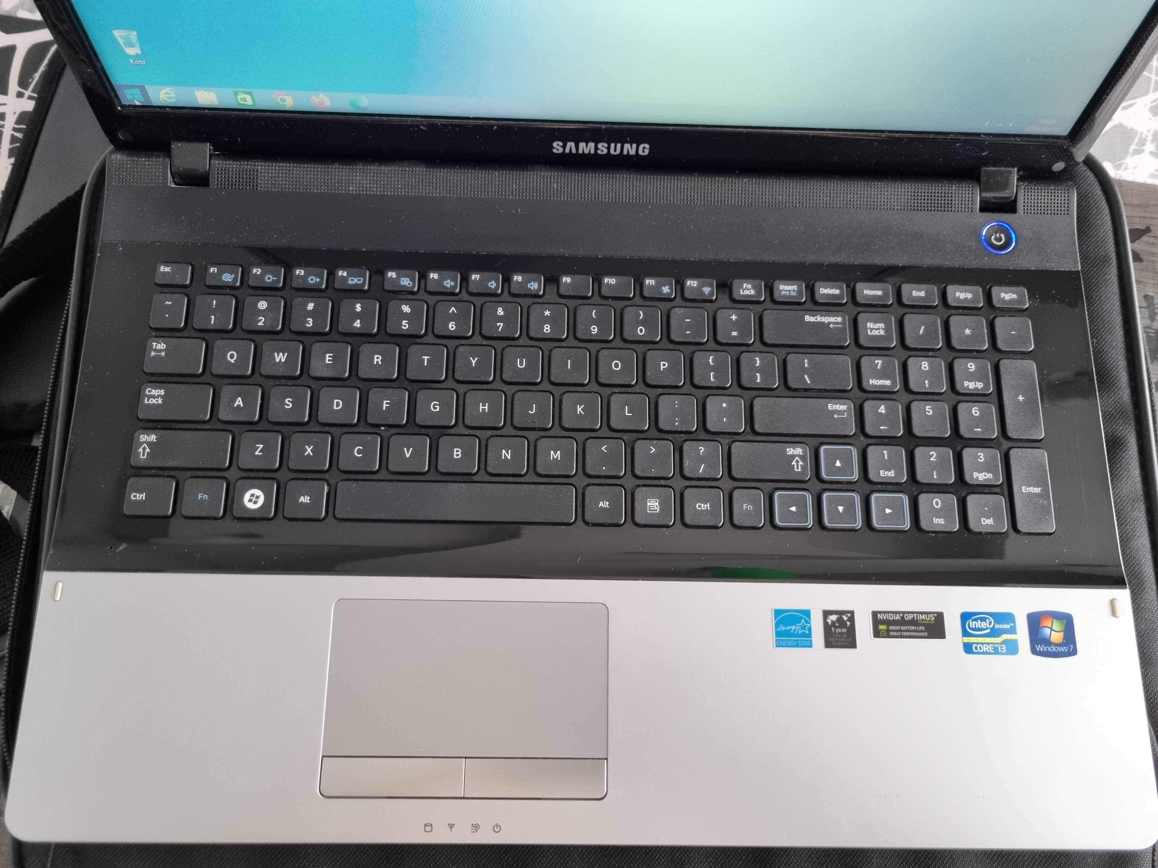 Laptop Samsung NP300E7A-S04PL 8GB RAM, SSD 480GB, nowa bateria, WIN8.1