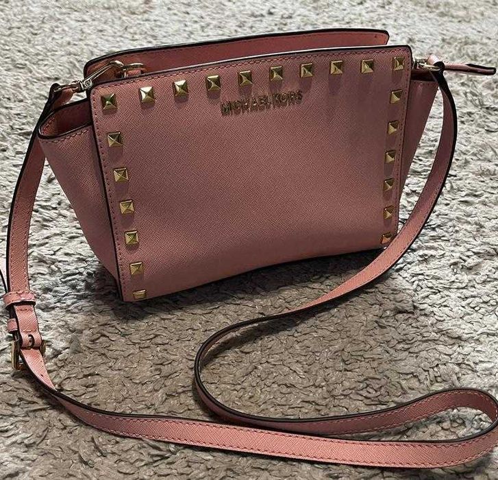 Оригинал.новая,стильная,кожаная сумка-кроссбоди michael kors