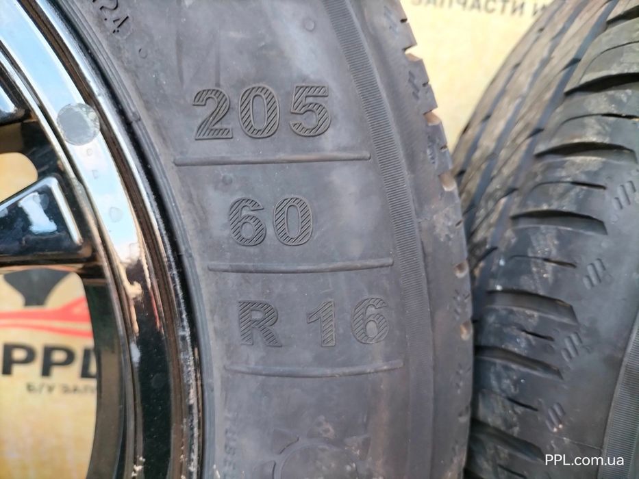 Kia Niro I 2016-2022 колесо диск резина 205/60 R16 5x114.3 52910-G5120