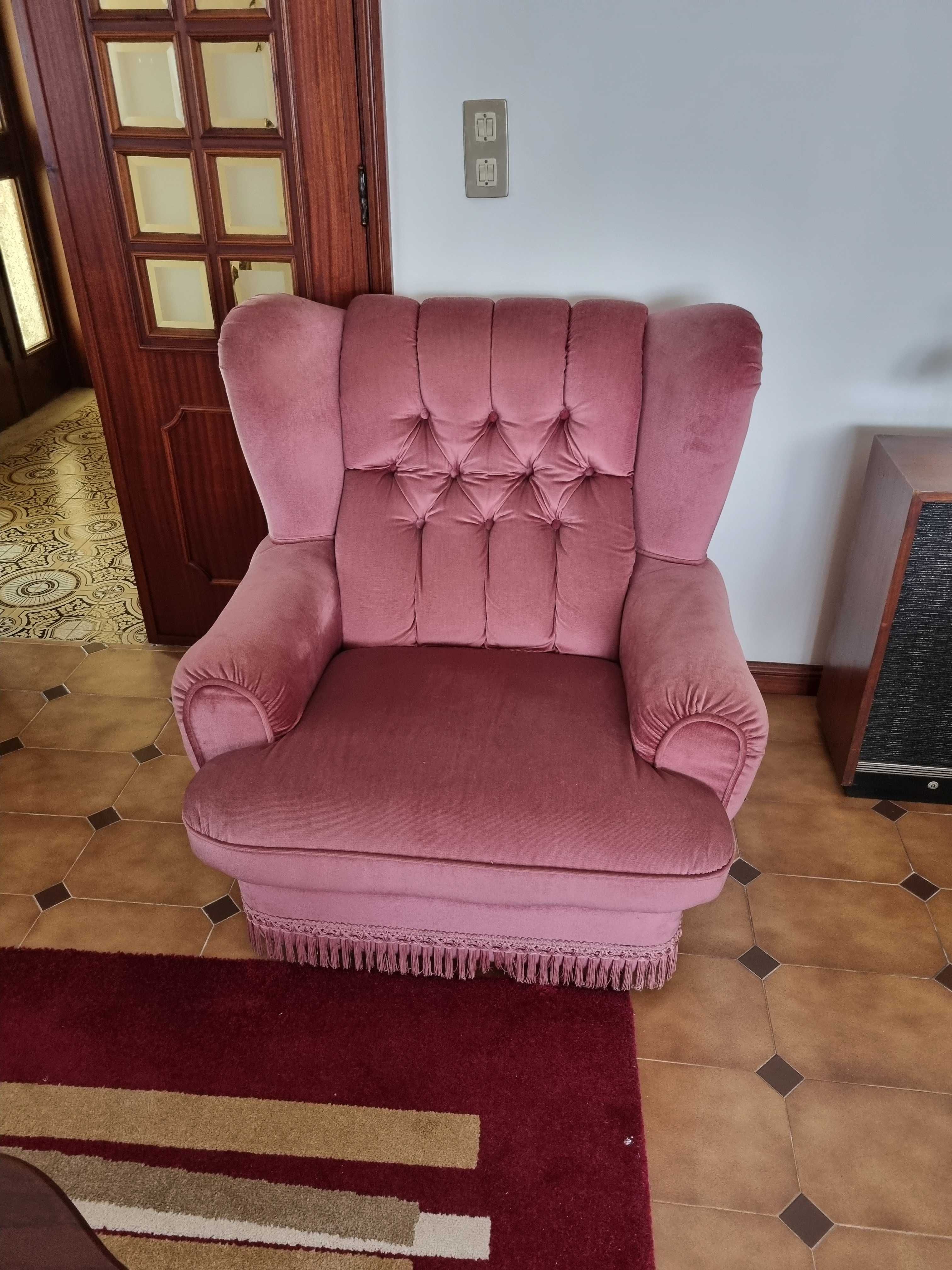 Conjunto sofá 2 + 2 + 1 + 1 lugares